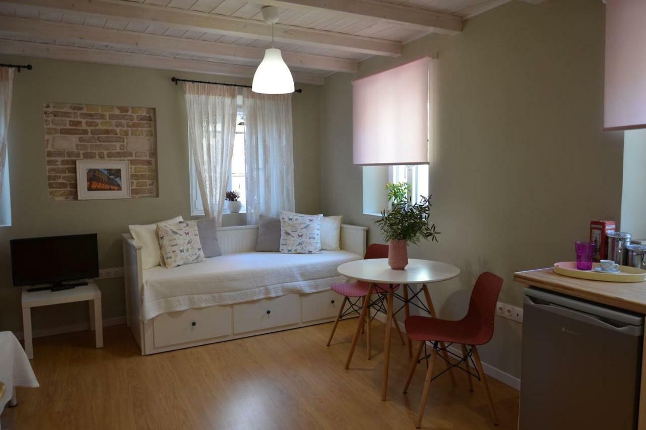 Suitedreams,Next To St.Spiridon Church Corfu  Luaran gambar